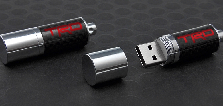 Carbon Fiber | CustomUSB Flash Drive 1