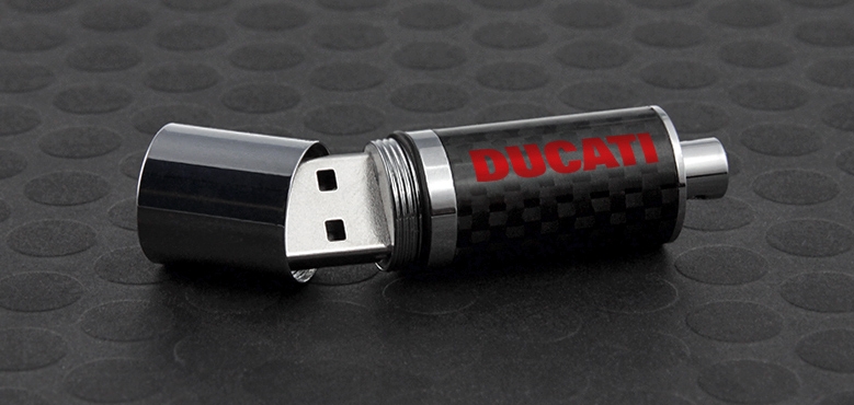 Carbon Fiber | CustomUSB Flash Drive 3