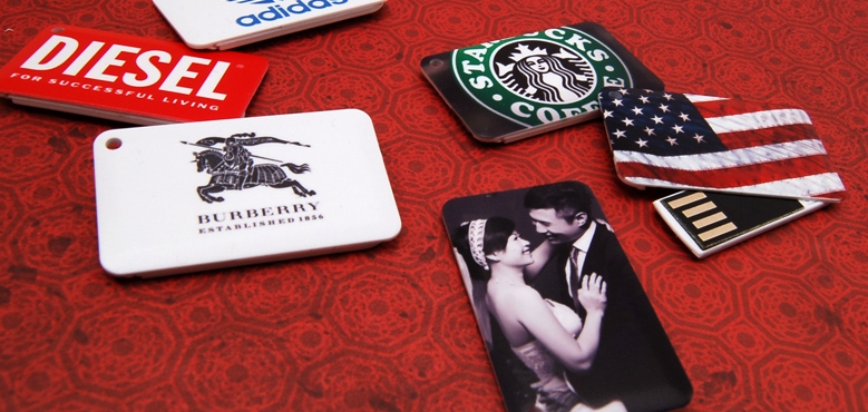 Wallet Card Mini Spin | CustomUSB Business Card Flash Drive 0