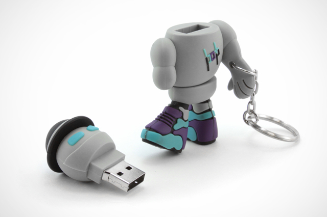 Nikodemus Dancing Robot Custom USB Drive